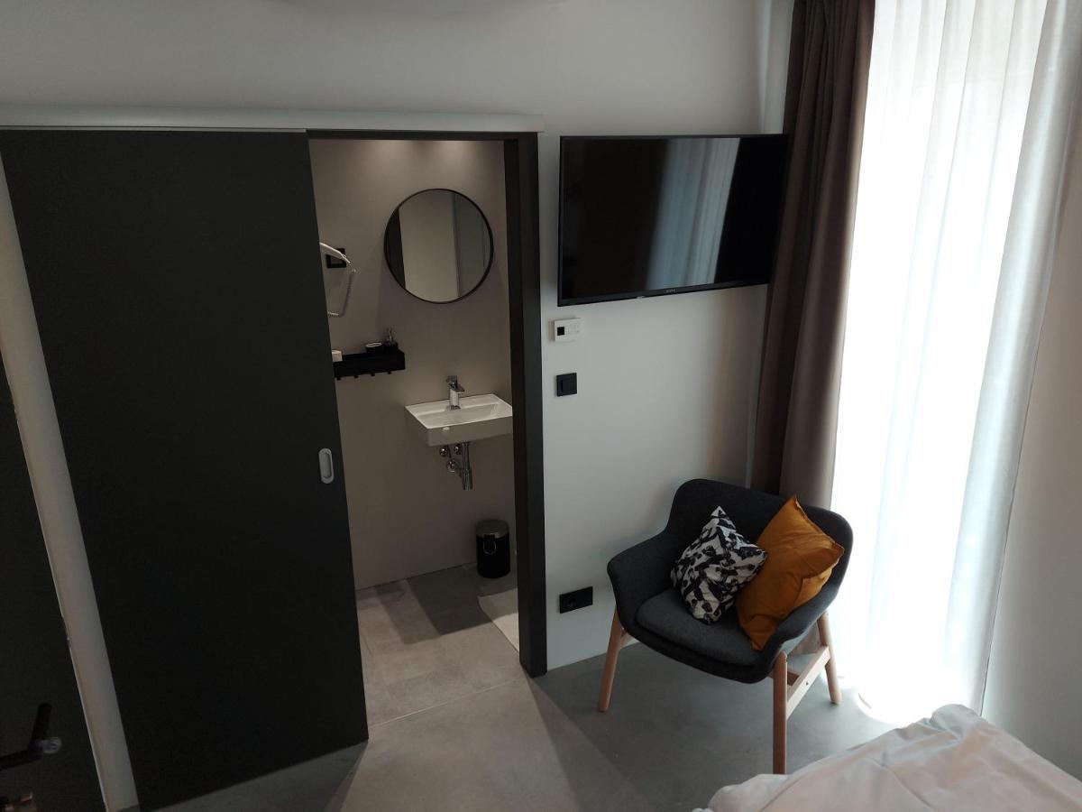 Bed & Breakfast Mozaik リュブリャナ エクステリア 写真