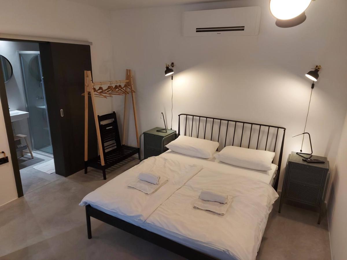 Bed & Breakfast Mozaik リュブリャナ エクステリア 写真